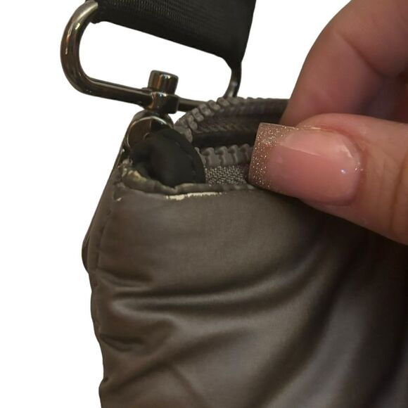 Athleta x Carra Convertible Metallic Lightweight Puffer Crossbody Pouch Bag - Picture 8 of 14